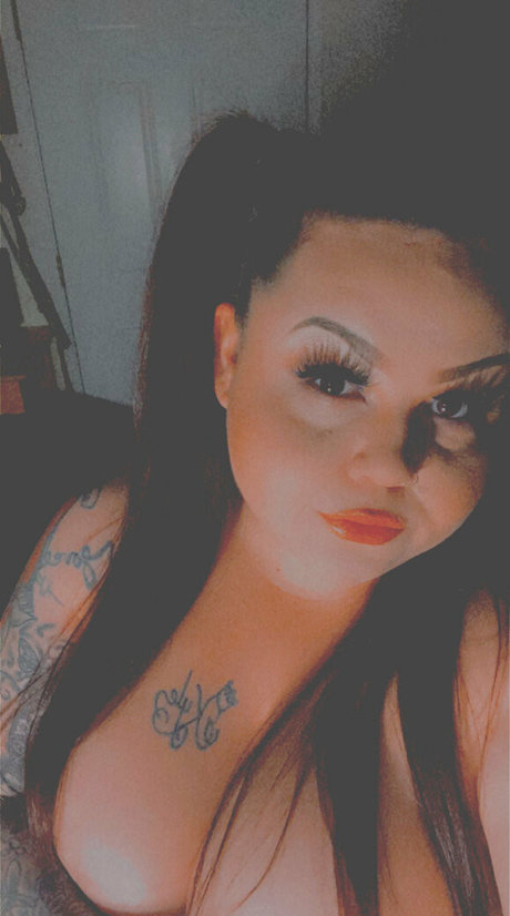 Foto di nudo di fuga di OnlyFans di Nobellastar