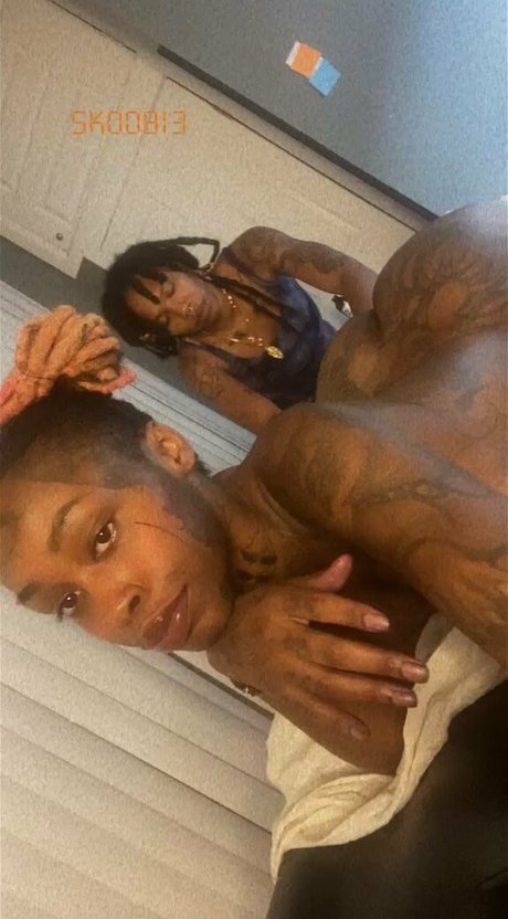 Foto di nudo di fuga di OnlyFans di Skoobi3