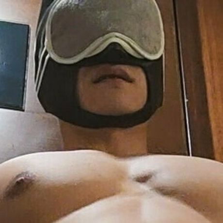 Foto di nudo di fuga di OnlyFans di Muscedgefree