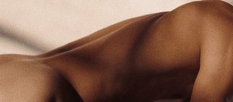 Foto di nudo di fuga di OnlyFans di Officailarq
