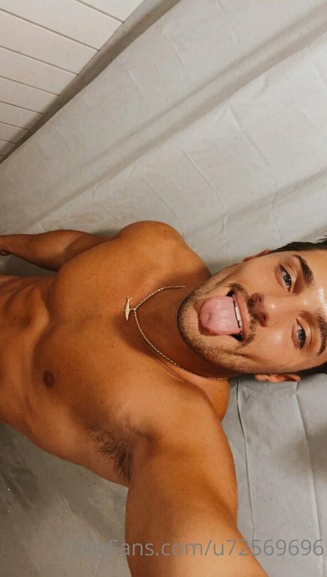 Foto di nudo di fuga di OnlyFans di Jfit98