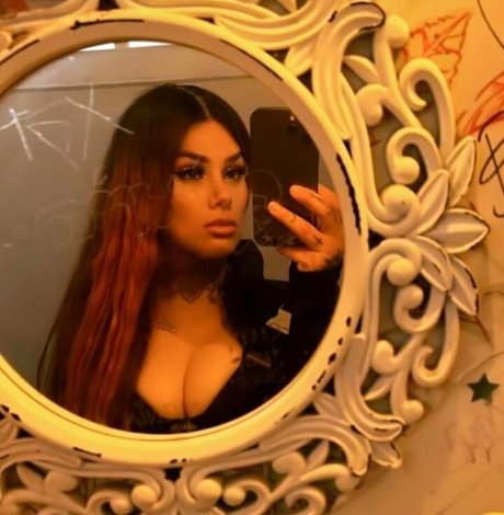 Foto di nudo di fuga di OnlyFans di Snow Tha Product