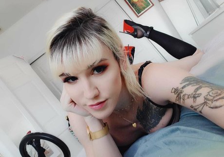 Lenamoonxo