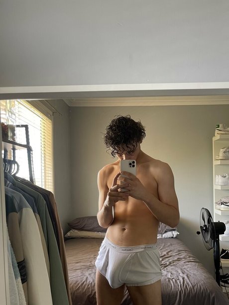 Foto di nudo di fuga di OnlyFans di Chriscahill