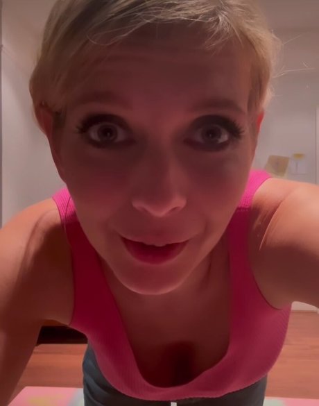 Rachel Riley