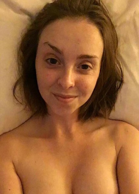 Foto di nudo di fuga di OnlyFans di Lunaraecosplay