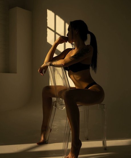 Foto di nudo di fuga di OnlyFans di Daria Gurieva