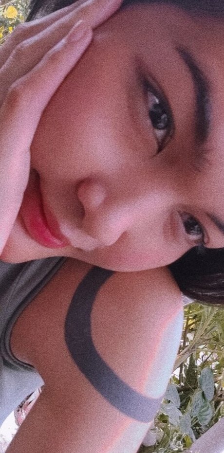 Foto di nudo di fuga di OnlyFans di Dariejxo