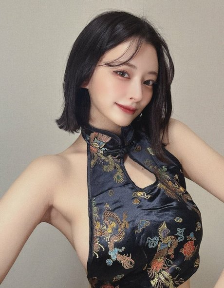Foto di nudo di fuga di OnlyFans di Minachimaru