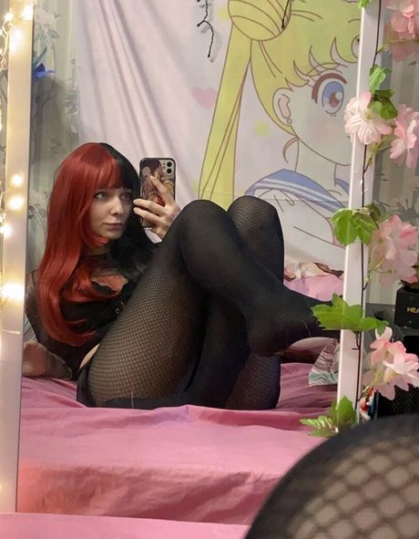 Foto di nudo di fuga di OnlyFans di Miagreentea
