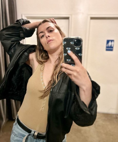 Lindsey Shaw