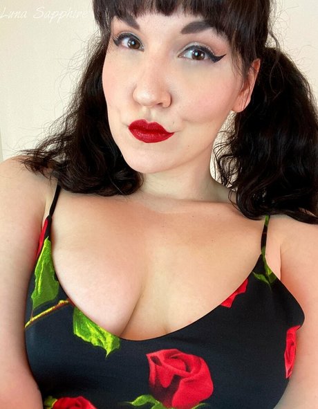 Foto di nudo di fuga di OnlyFans di Lunasapphire