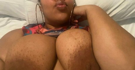 Foto di nudo di fuga di OnlyFans di Bigseeeeexxy