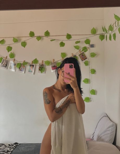 Manuela Valenzuelaaa