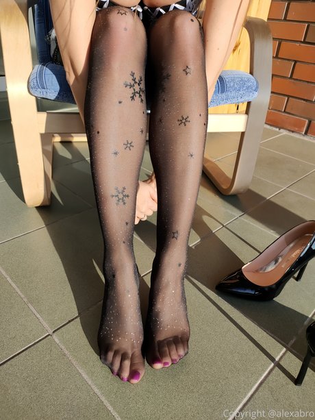 Nylon Alexa