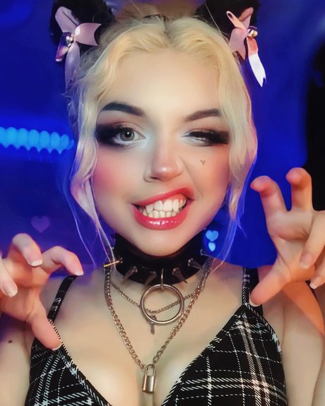 Foto di nudo di fuga di OnlyFans di Queen Nephilim