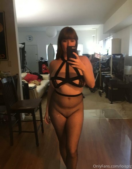 Foto di nudo di fuga di OnlyFans di Loisplz