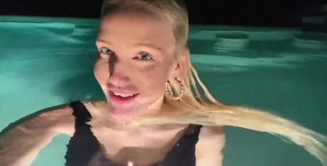 Linsey99