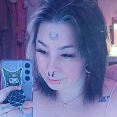 Foto di nudo di fuga di OnlyFans di Nikkiwellsof