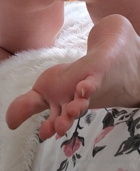 Foto di nudo di fuga di OnlyFans di Linneafly