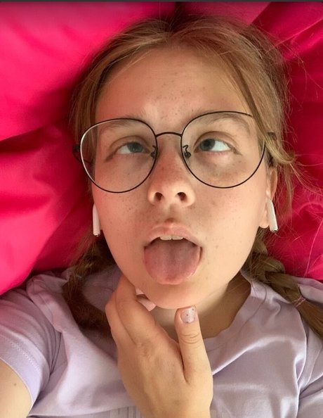 Foto di nudo di fuga di OnlyFans di Emilyforelsket