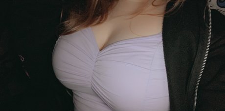 Foto di nudo di fuga di OnlyFans di Enyaarwyen