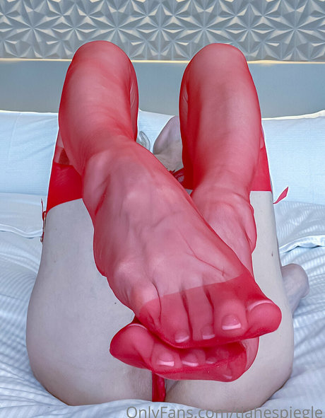 Foto di nudo di fuga di OnlyFans di Tiahespiegle