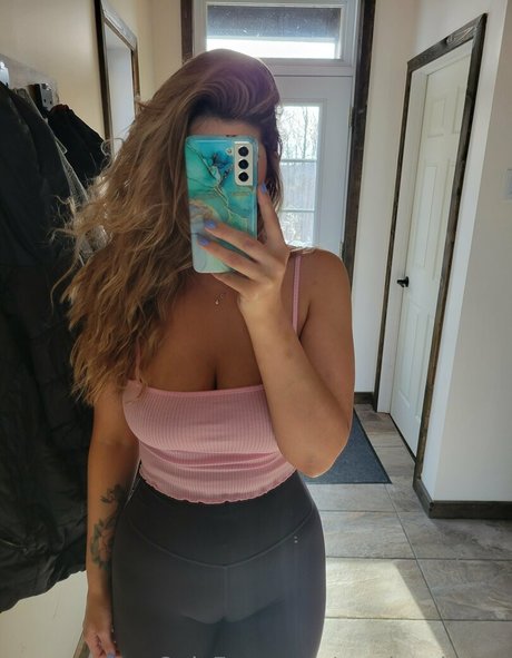 Foto di nudo di fuga di OnlyFans di Scarletwinters