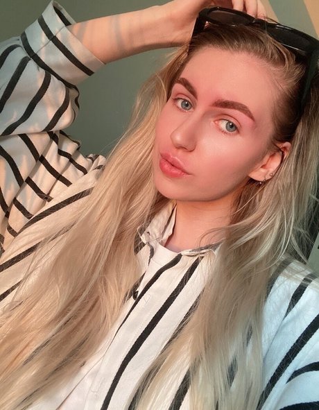 Foto di nudo di fuga di OnlyFans di Sasha Dias