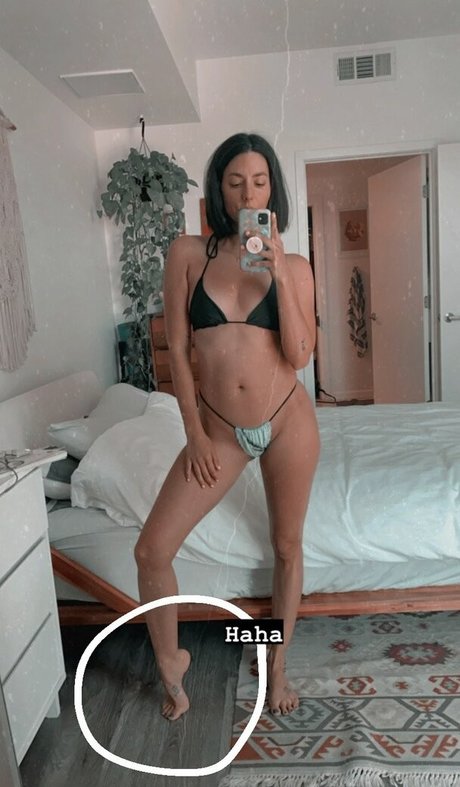 Foto di nudo di fuga di OnlyFans di Jade Cattapreta