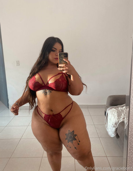 Foto di nudo di fuga di OnlyFans di Graciebon1
