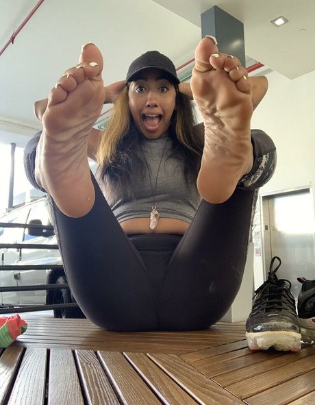 Foto di nudo di fuga di OnlyFans di Crystal Sinful Soles