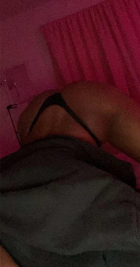 Foto di nudo di fuga di OnlyFans di Jayde Macfarlane