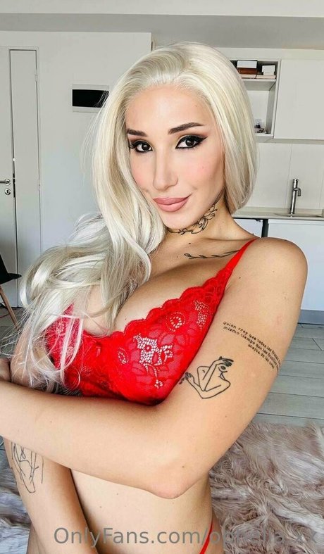 Foto di nudo di fuga di OnlyFans di Emma Lusicich