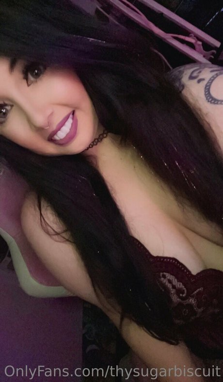 Foto di nudo di fuga di OnlyFans di Thysugarbiscuit