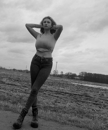 Foto di nudo di fuga di OnlyFans di Celina