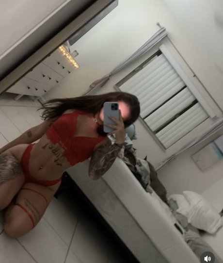 Foto di nudo di fuga di OnlyFans di Chalinai