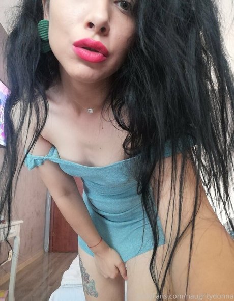 Foto di nudo di fuga di OnlyFans di Naughtydonna