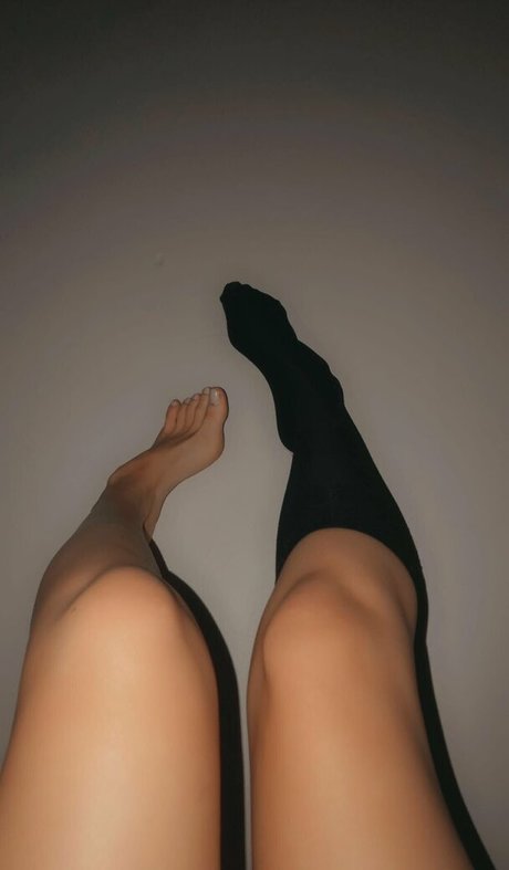 Unigirlfeet