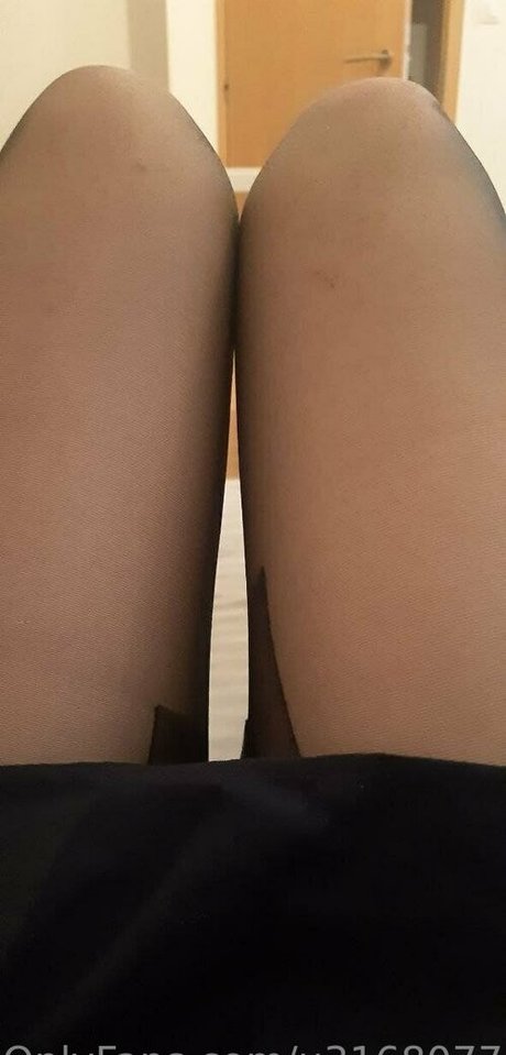 Foto di nudo di fuga di OnlyFans di Luciacutie