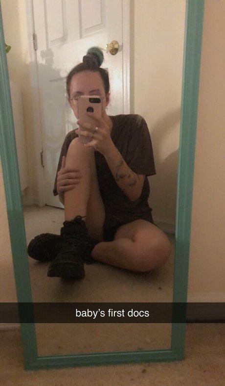 Foto di nudo di fuga di OnlyFans di Carnalcove