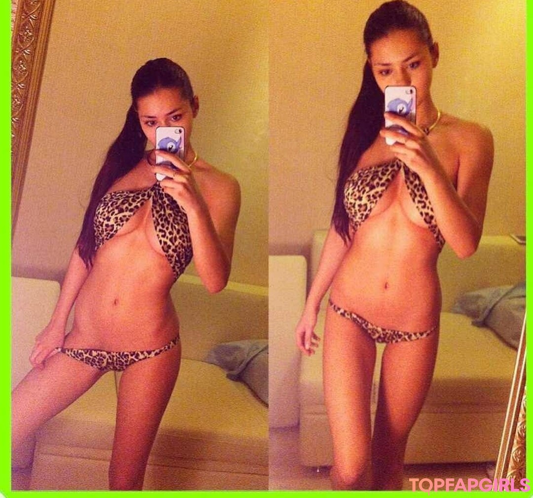 Foto di nudo di fuga di OnlyFans di Helga Lovekaty #1458
