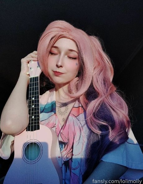 Loli Molly