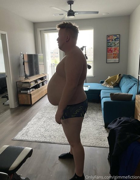 Foto di nudo di fuga di OnlyFans di Gimmefiction