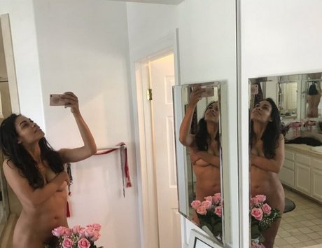 Rosario Dawson