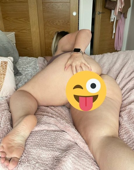 Curvygirllou