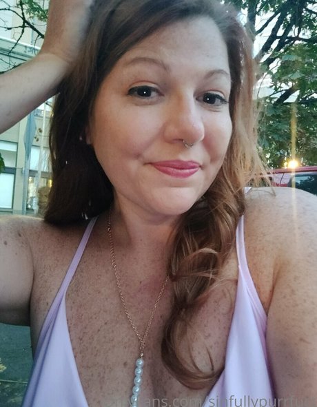 Foto di nudo di fuga di OnlyFans di Sinfullypurrfuct