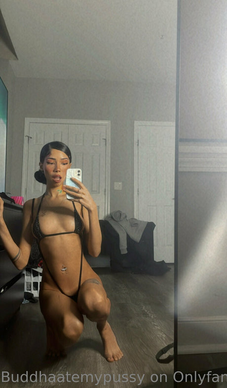 Foto di nudo di fuga di OnlyFans di Ononalani