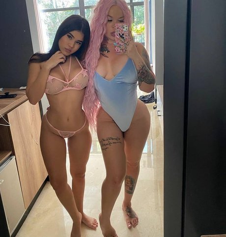 Foto di nudo di fuga di OnlyFans di Rabbitliciousss