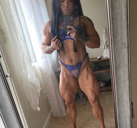 Foto di nudo di fuga di OnlyFans di Marilyn Yee Tong